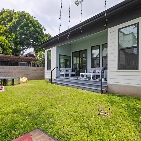 Villa Rainey St Retreat - Cowboy Pool & Urban Chic